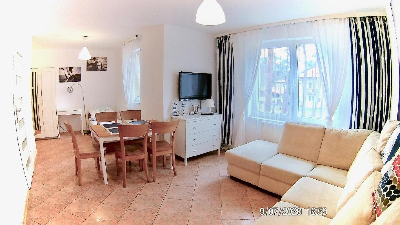 Czarny Bursztyn Apartment Dziwnowek Bagian luar foto