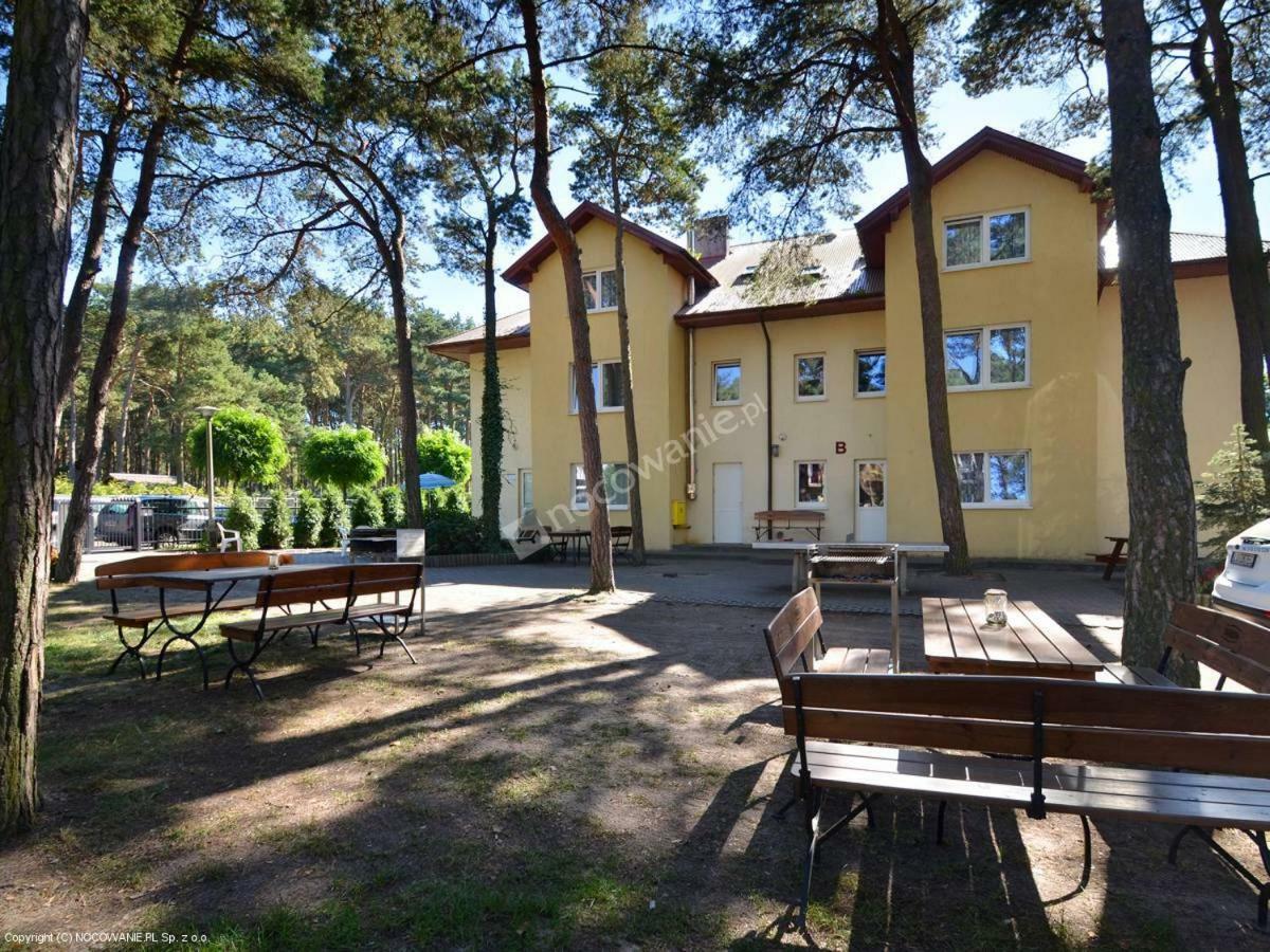 Czarny Bursztyn Apartment Dziwnowek Bagian luar foto