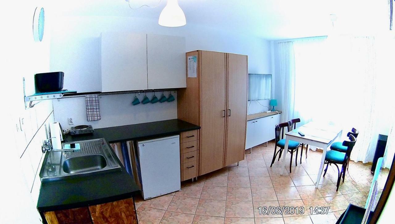 Czarny Bursztyn Apartment Dziwnowek Bagian luar foto