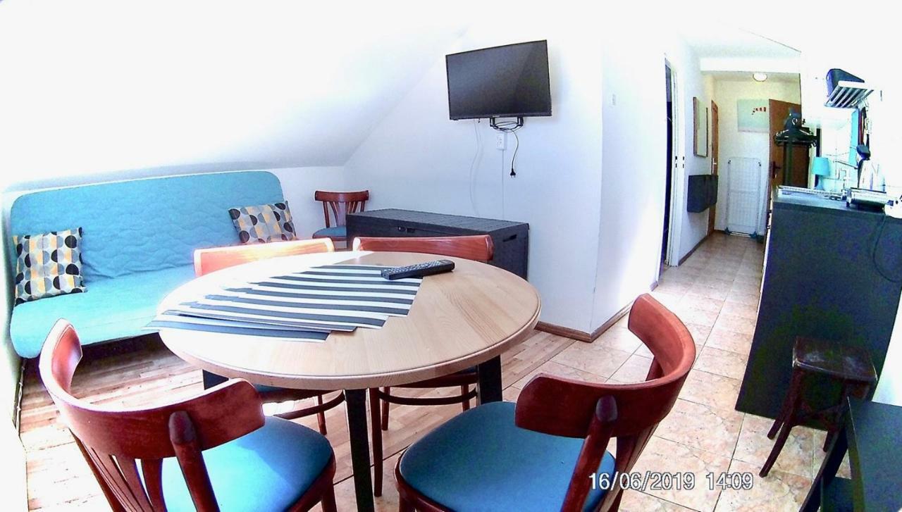 Czarny Bursztyn Apartment Dziwnowek Bagian luar foto