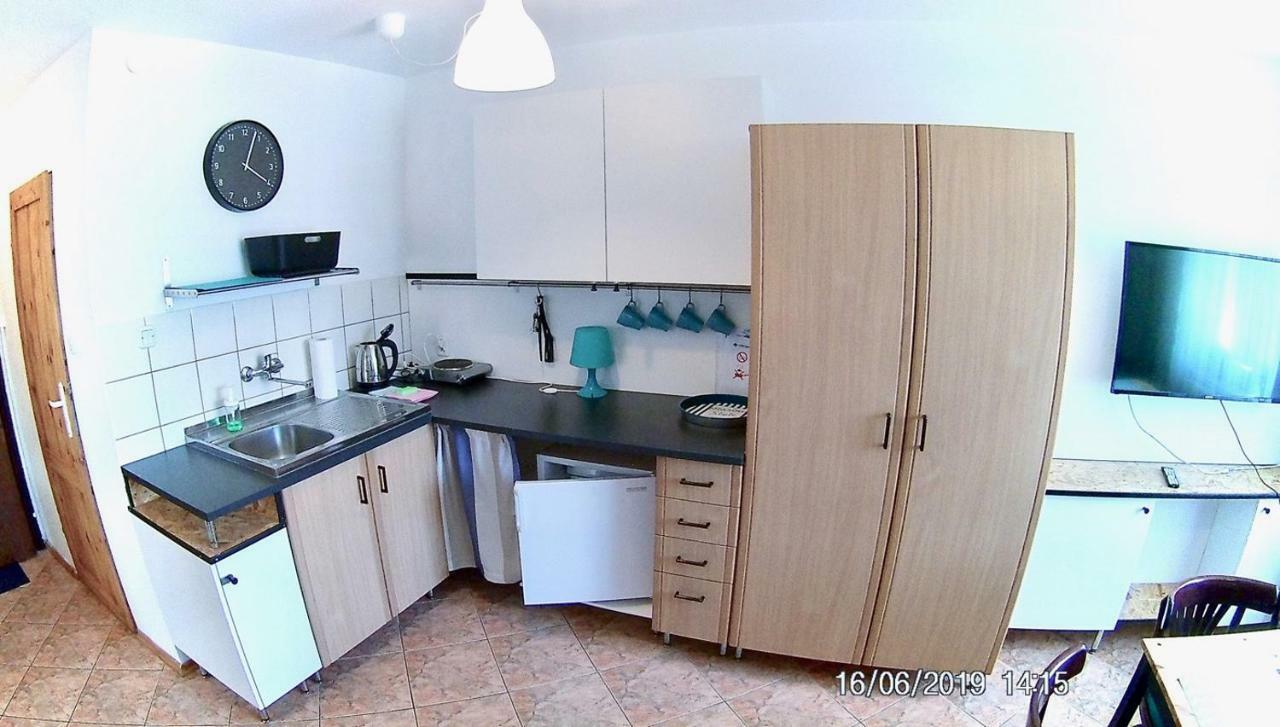 Czarny Bursztyn Apartment Dziwnowek Bagian luar foto